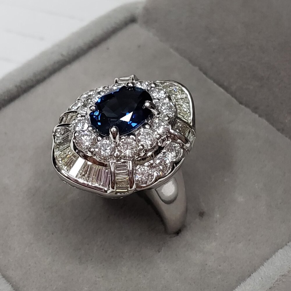 Natural Blue Sapphire & Diamond Statement Ring – 18K White Gold Brand New - Picture 8 of 16